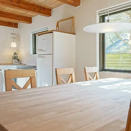 Three-bedroom Holiday In Nexo 2 Vakantiehuis *