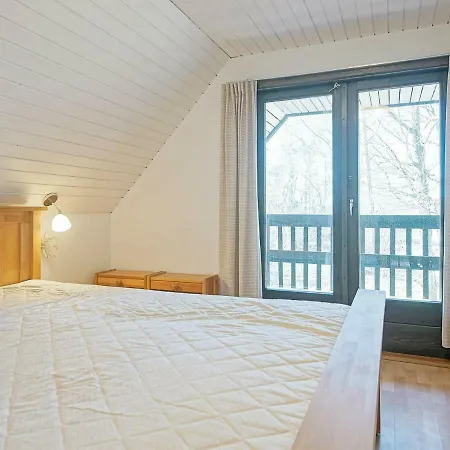 Vakantiehuis Three-bedroom Holiday In Nexo 2