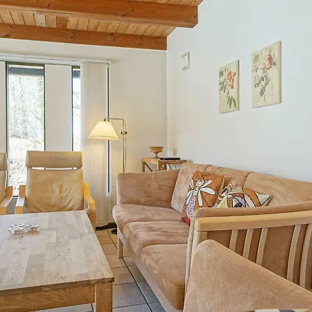 Three-bedroom Holiday In Nexo 2 Balke